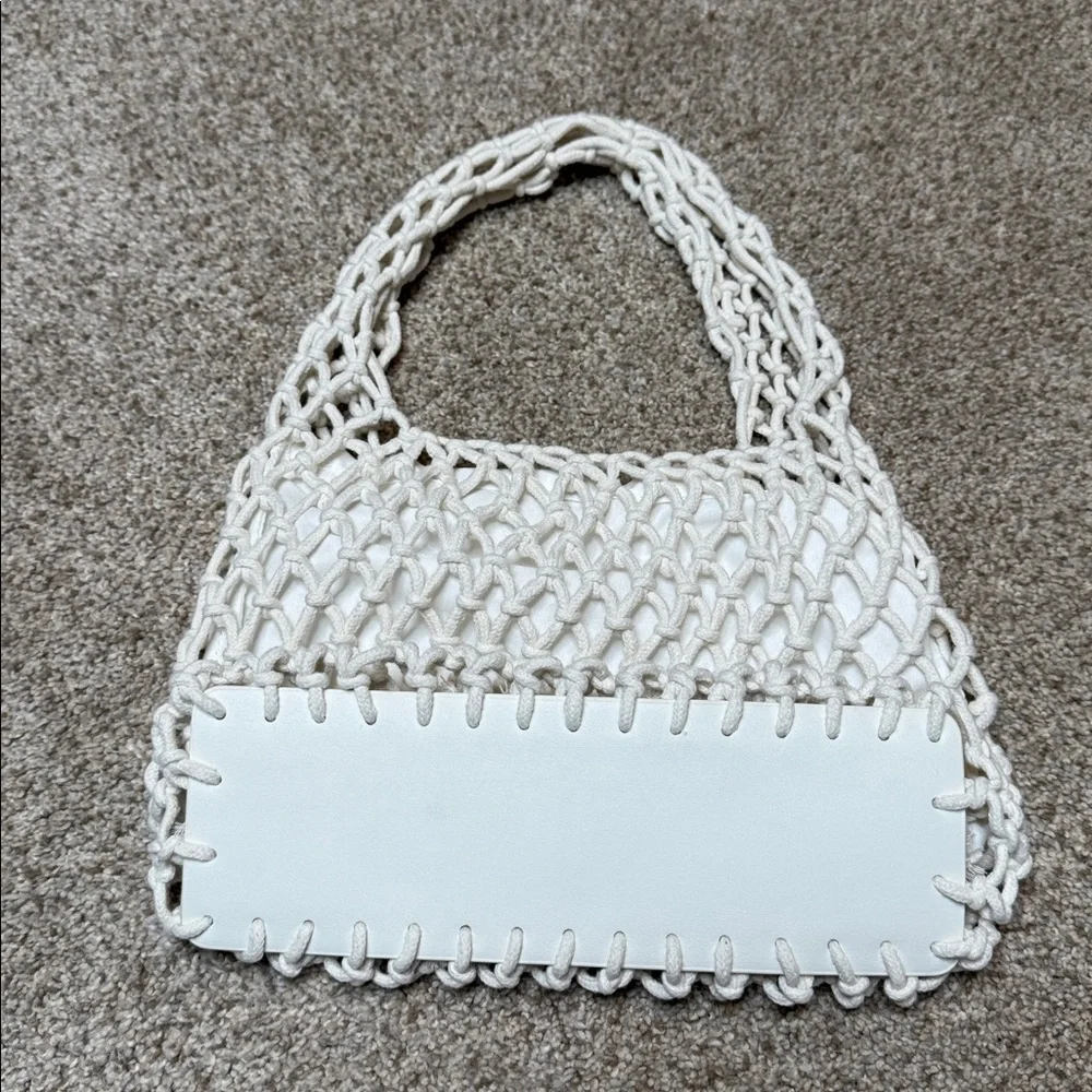 Mini Mesh Crochet Beach Tote Boho Bag in White - Picture 5 of 9